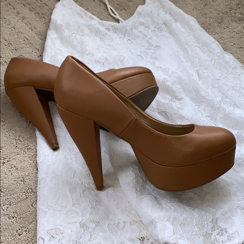 Platform nude heels